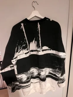 Online Pull & Bear Collegepaita printillä