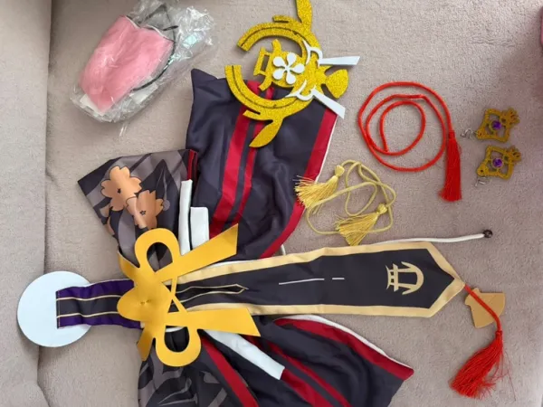 Online Cosplay Yae Miko Genshin Impact + peruka