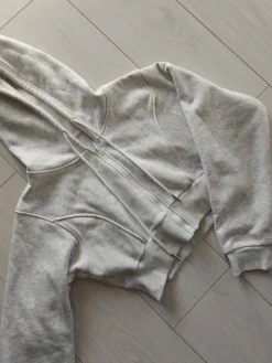 Online Cropattu huppari