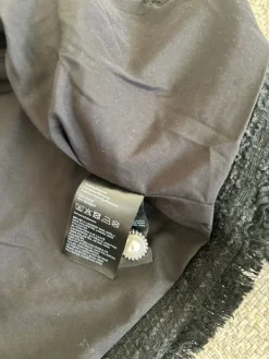 New H&M Cropped blazer