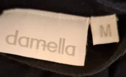 Hot Damella aamutakki