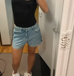 Sale H&M denim shorts