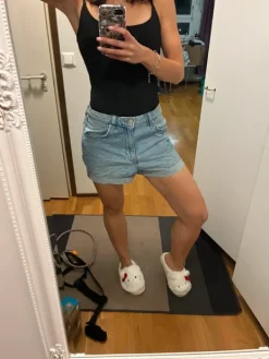 Sale H&M denim shorts