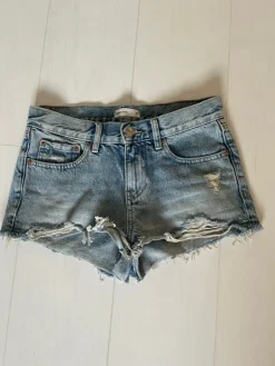 Best Gina Tricot Denim shorts