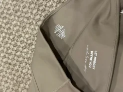 Hot dfyne beiget housut