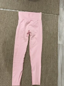 Clearance DFYNE legginsit