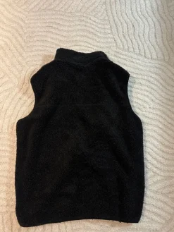 Discount Dressmann karvaliivi