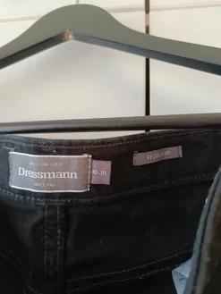 Hot Dressmann mustat farkut 40/30