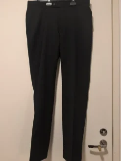 Online Dressmann puku