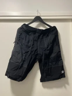 New Endura Hummvee shortsit L-koko
