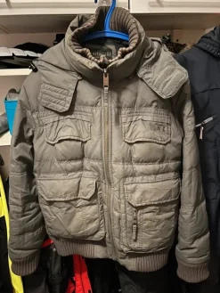 Discount Esprit untuvatakki