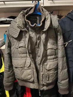 Discount Esprit untuvatakki