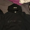 Best Essentials huppari