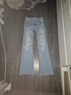 Clearance Nelly Farkut