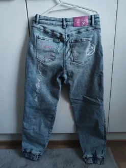 Online FB Sister Farkut