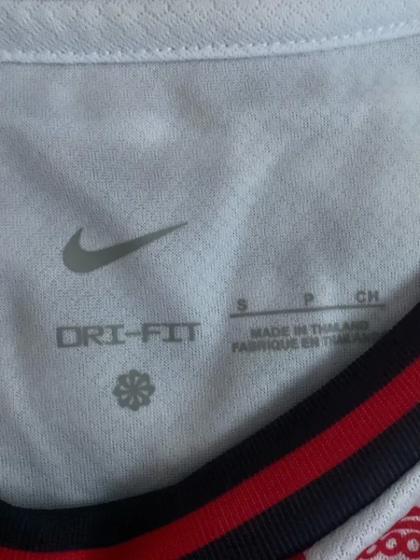 Sale Nike Fc Barcelona t-paita