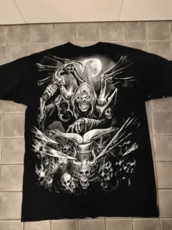 Discount Affliction Fruit of the loom T-shirt