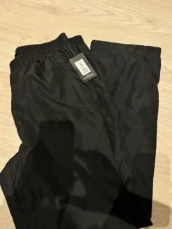 Outlet Future sport miesten tuulihousut M