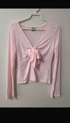 Discount Gina tricot blouse