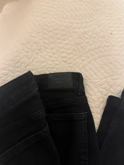 Clearance Gina Tricot flare jeans