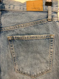 Clearance Gina Tricot Perfect Jeans farkut