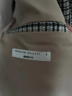 Online Gina Tricot , villakangastakki.