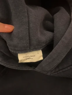 Sale Ginatricot tummasininen huppari S