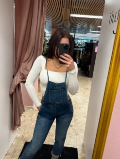 Online GUESS Farkkuhaalari