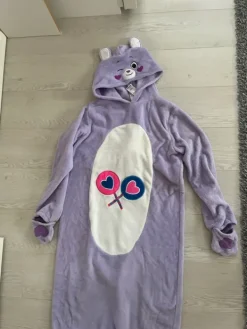 Online funidelia Halinalle asu