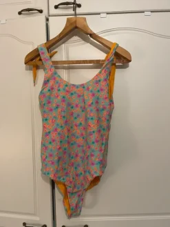 Best halla x halla kääntöuimapuku