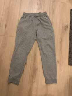 New Andy Harmaat college housut