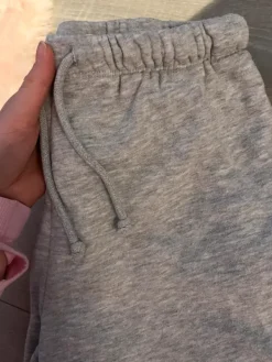 Best H&M Harmaat collegehousut