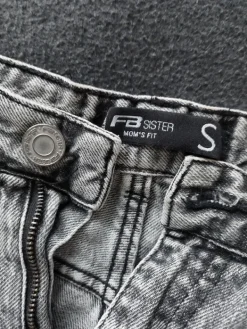 Sale FB Sister Harmaat farkut