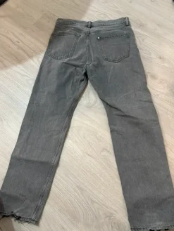 Discount H&M Harmaat farkut relaxed