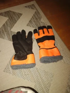 New Heijastinhanskat