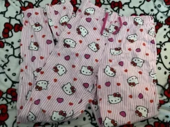 Best Hello Kitty housut