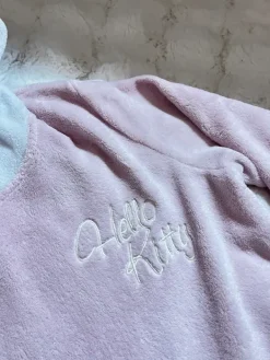 Best House Hello kitty kylpytakki