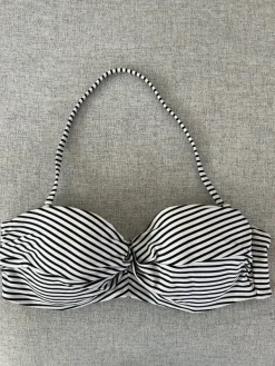 H&M Hm bikini yläosa