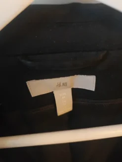 Online H&M bleiseri 44