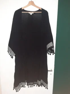 Online H&M x Coachella H&M Coachella Collection -kaftaani