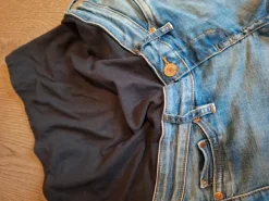 Outlet H&M äitiysfarkut