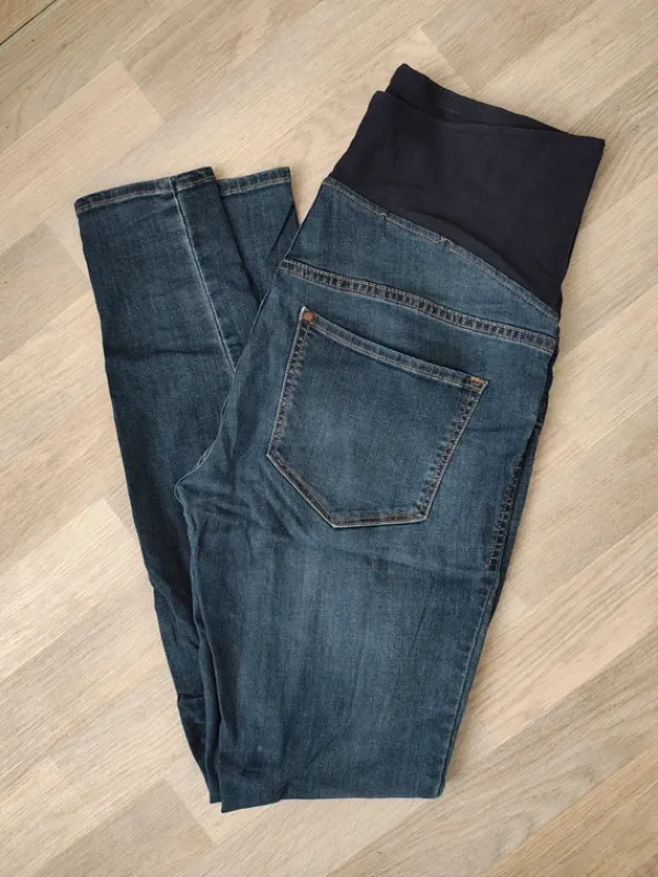 Sale H&M äitiysfarkut