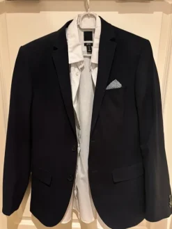 New H&M HM kostym med vit skjorta