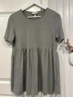 Sale H&M Mama äitiyspaita M