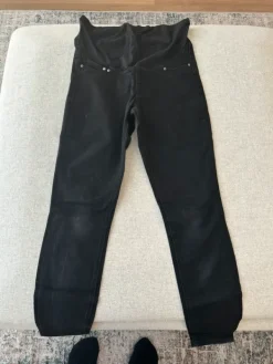 Sale H&M Mama super skinny farkut