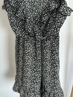 Outlet H&M mekko. ( dress)