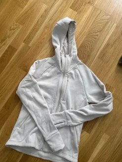 Clearance H&M move treenitakki