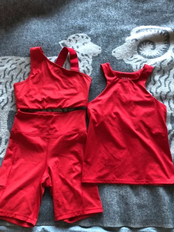 New H&M Move urheilusetti koossa S