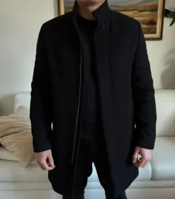 Outlet H&M musta miesten takki