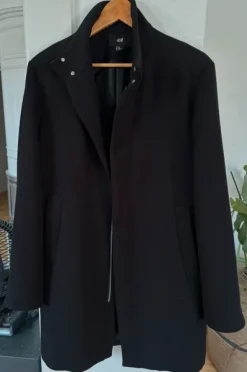 Outlet H&M musta miesten takki